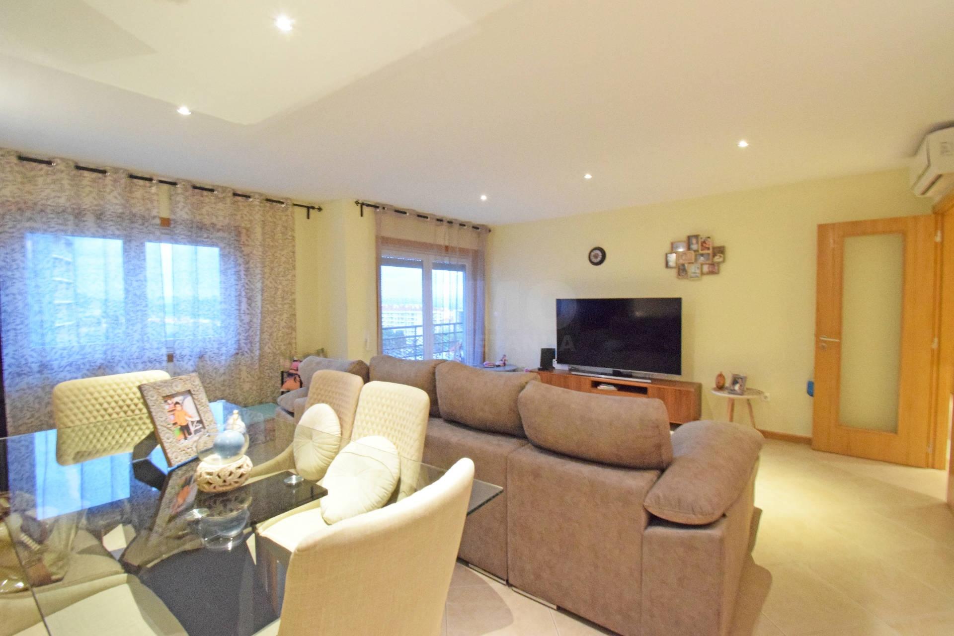 T3 (T4 de origem) - c/ Garagem p/ 3 carros – Serra Shopping