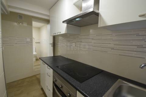 Investimento - Prédio c/ 5 Apartamentos - Centro da Covilhã - Rentabilidade de 6.6%