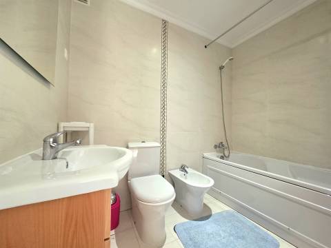 T1 - Anil / Fac. Ciências da Saúde - Medicina - UBI