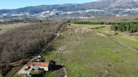 Quinta - Zona do Terlamonte - Vista p/ Serra da Estrela
