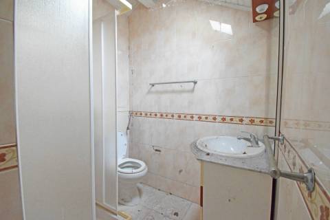 Moradia V3 p/ Renovar - Teixoso - 7 min. da Covilhã