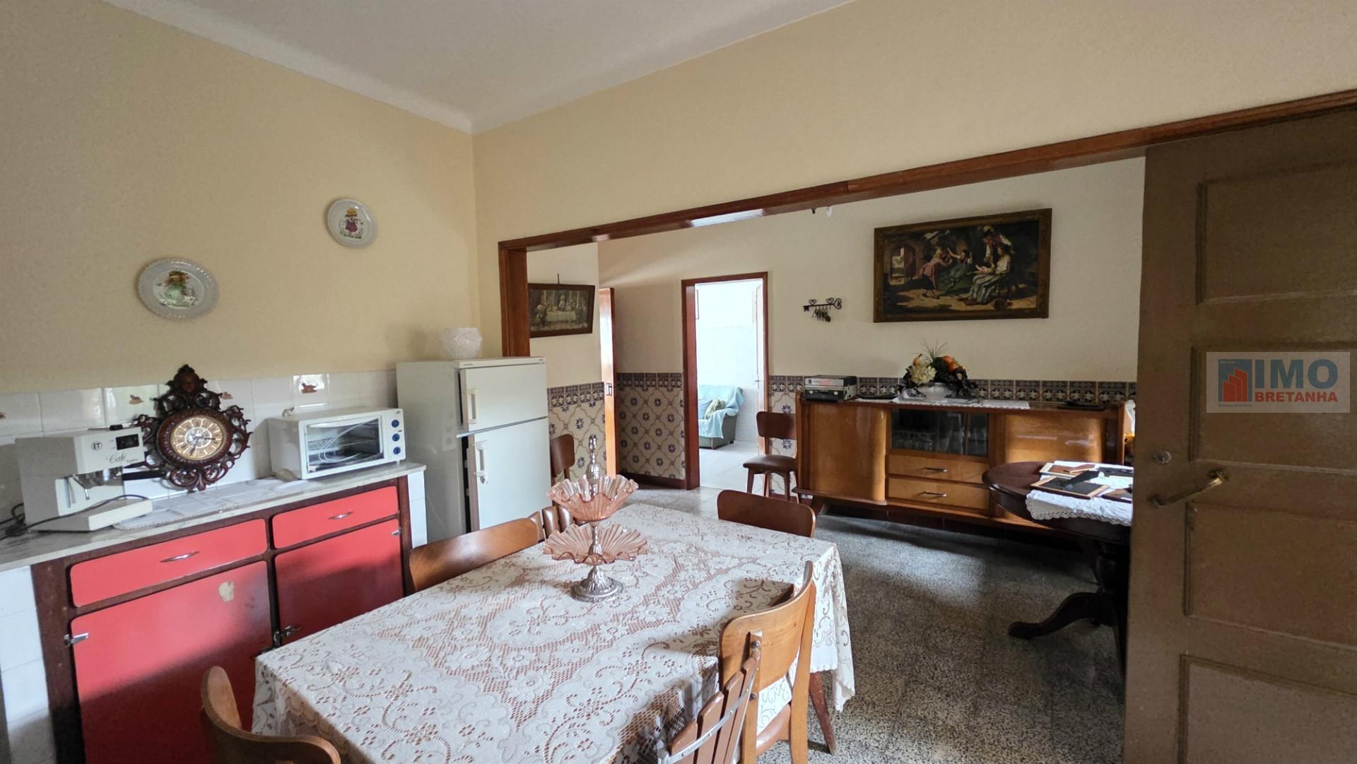 Moradia T4 - Escalos de Cima- Castelo Branco