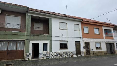 Moradia T4 - Escalos de Cima- Castelo Branco