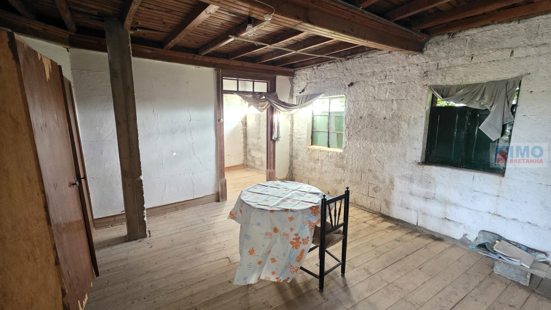 Moradia V2 em Alcafozes- Idanha a Nova