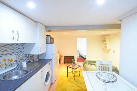 Apartamento T1 Arrendamento em Covilhã e Canhoso,Covilhã