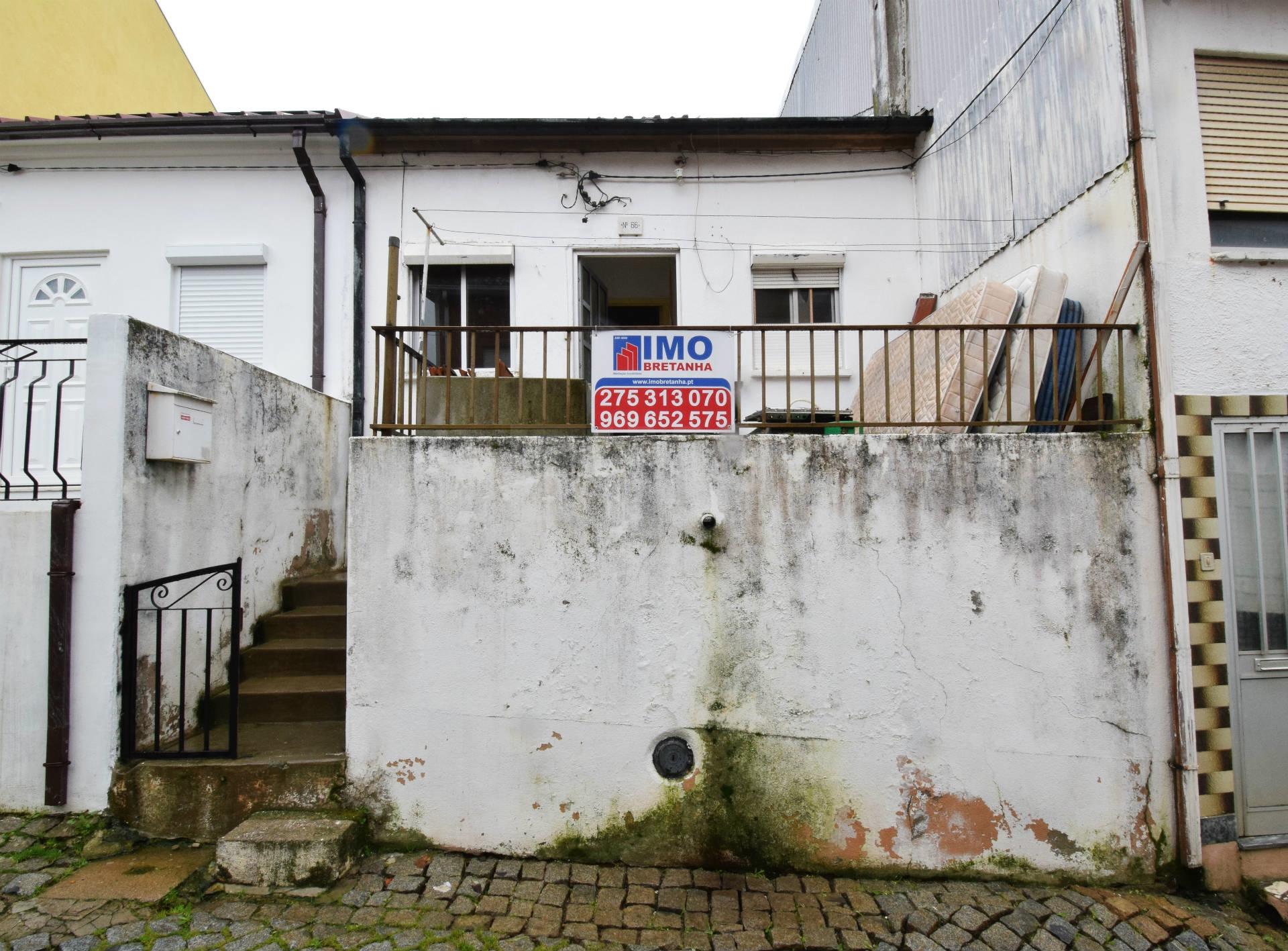 Moradia para Restaurar T2 Venda em Dominguizo,Covilhã