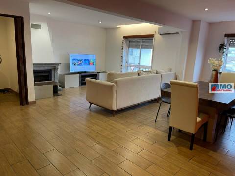 EXCLUSIVO T4 Transformado em T3 - centro de Castelo Branco