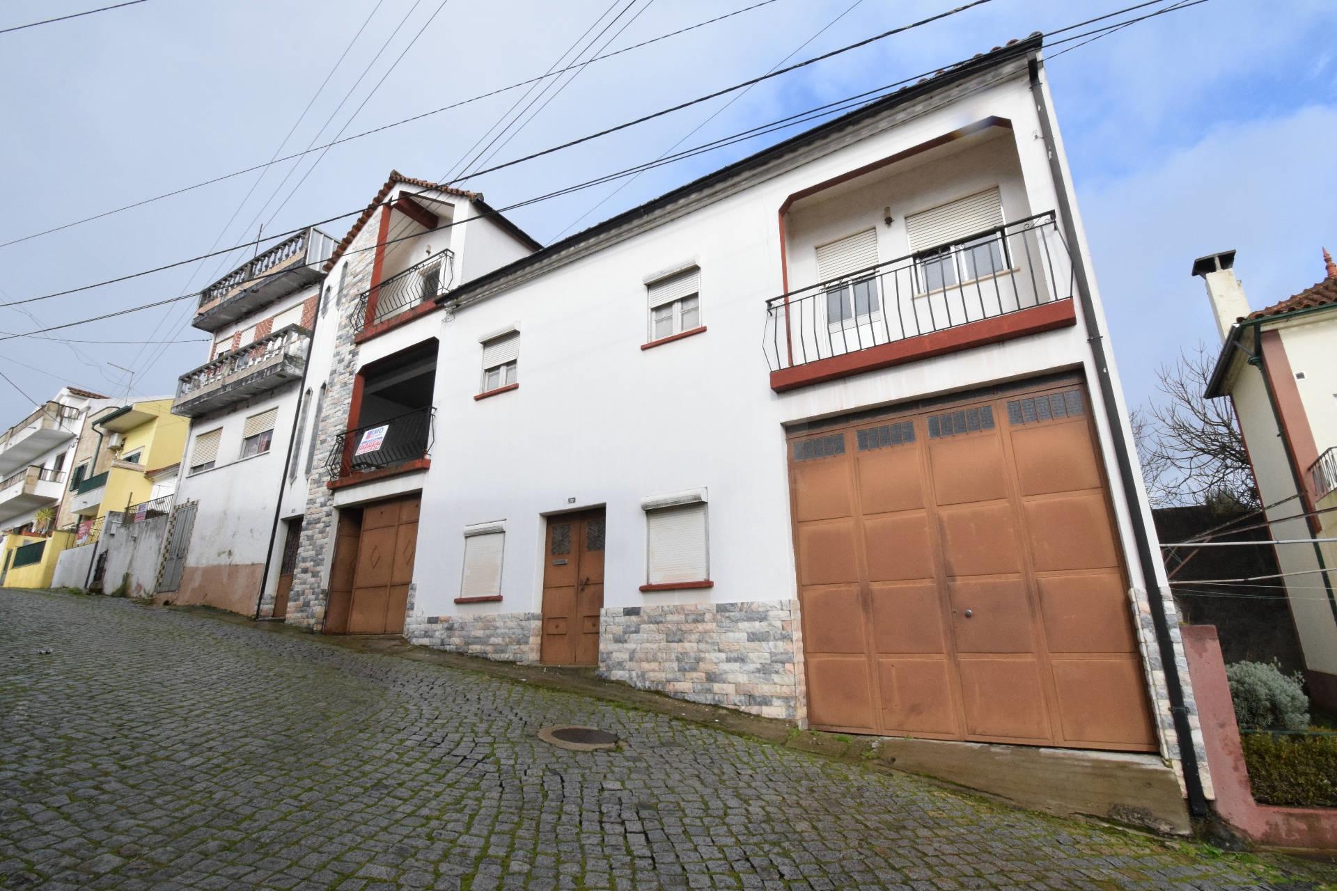 Moradia T5 Venda em Dominguizo,Covilhã