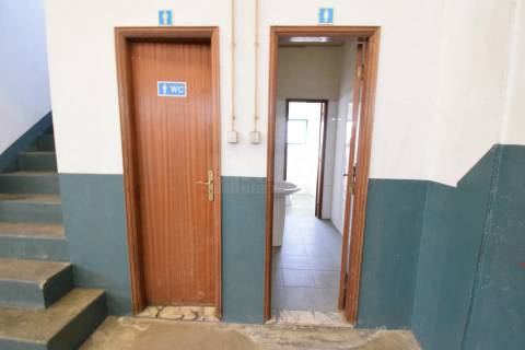 Armazém - Zona Industrial do Fundão