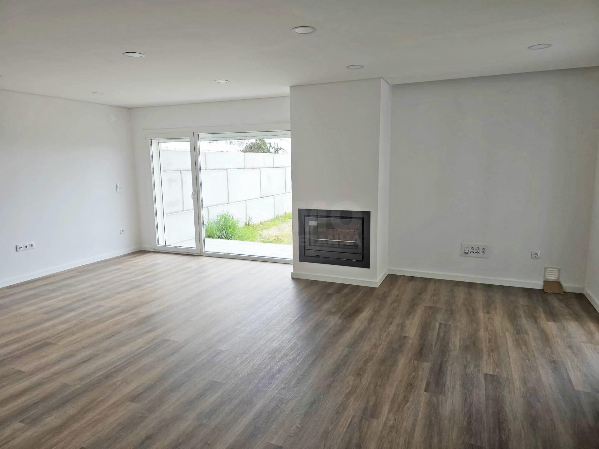 Moradia Geminada T3 Venda em Sé e São Lourenço,Portalegre