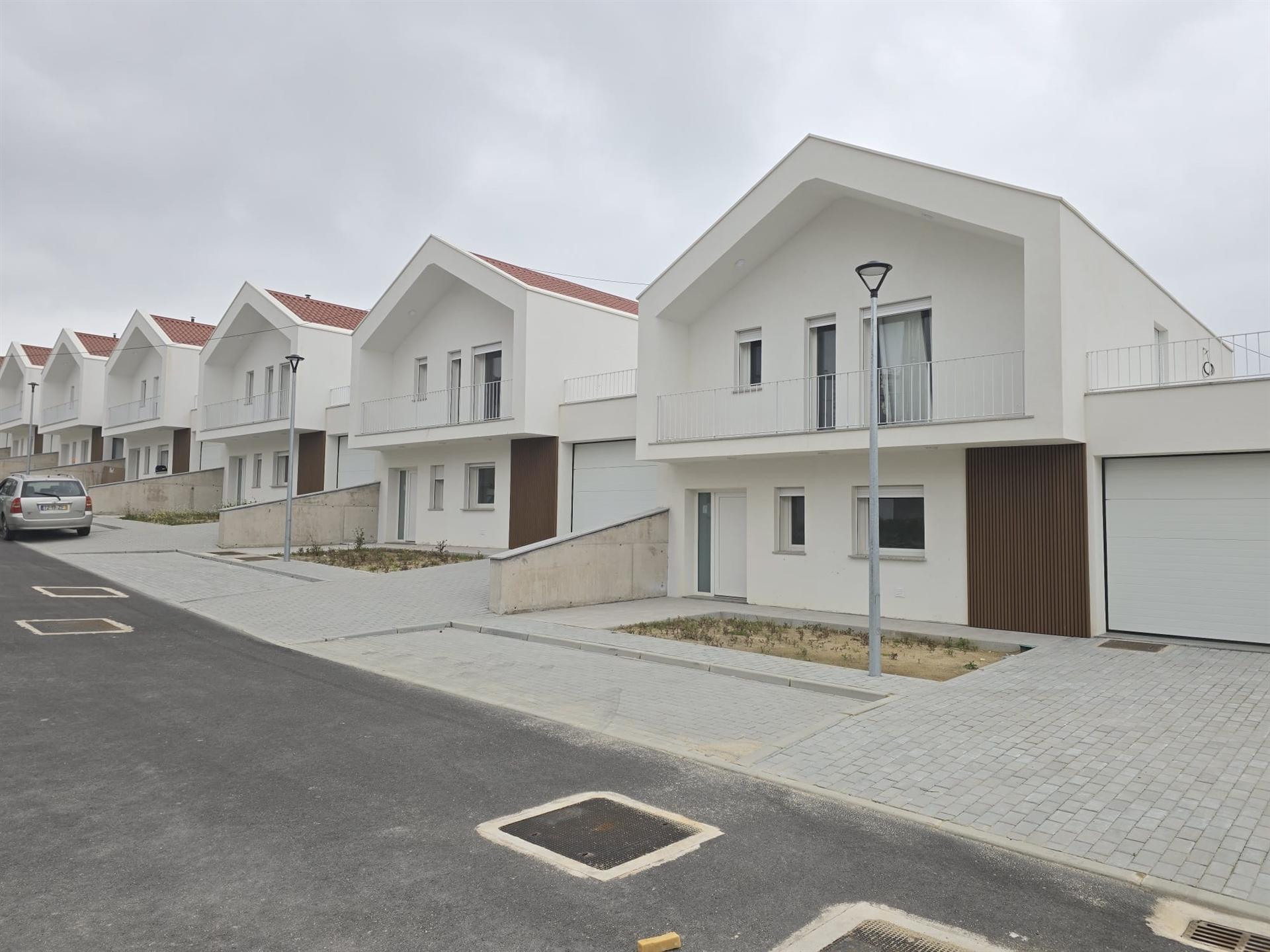 Moradia Geminada T3 Venda em Sé e São Lourenço,Portalegre