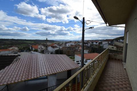 Moradia V5 - Orjais - 15 min da Covilhã