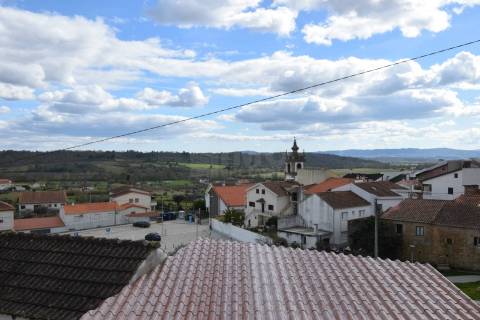 Moradia V5 - Orjais - 15 min da Covilhã