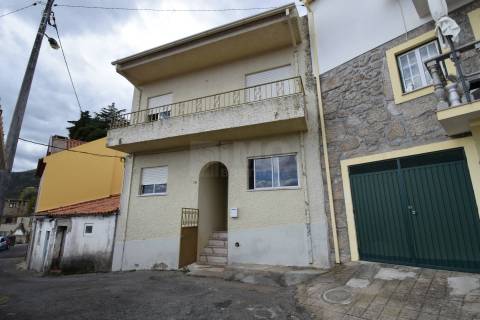 Moradia V5 - Orjais - 15 min da Covilhã