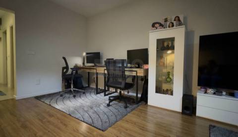 Moradia Geminada V3 duplex - Qtª do Conde - Fernão Ferro