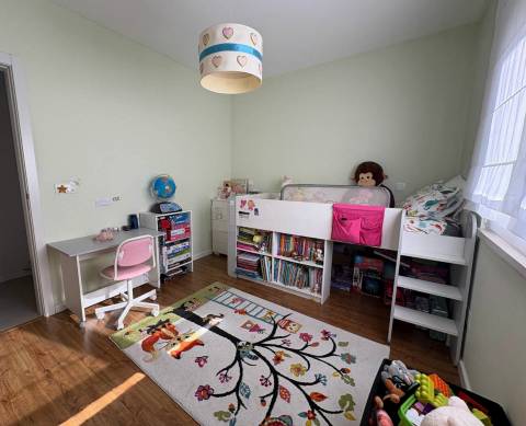 Moradia Geminada V3 duplex - Qtª do Conde - Fernão Ferro