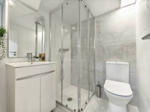 T1 + Estúdio + Garagem - Santa Clara - Coimbra