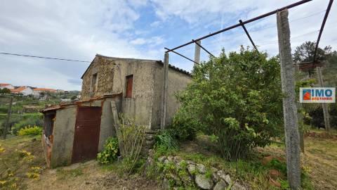 Quinta São Vicente da Beira com umas vistas fantásticas com 7280m2