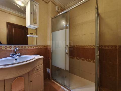 Moradia T6+3 c/ Piscina e Garagem - Coimbra