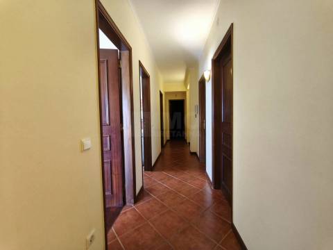 Moradia T6+3 c/ Piscina e Garagem - Coimbra