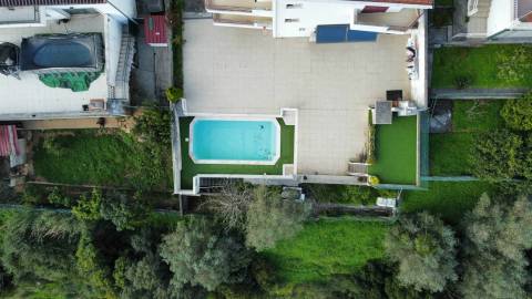 Moradia T6+3 c/ Piscina e Garagem - Coimbra