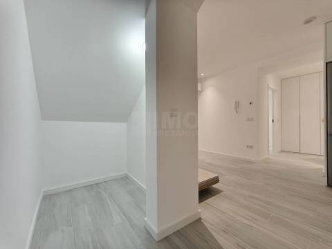 T2 Remodelado- Centro da Anadia