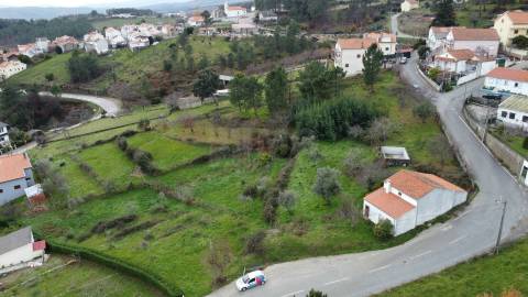 Terreno p/ Investimento – Unhais da Serra - Possível Construção de 6 Moradias