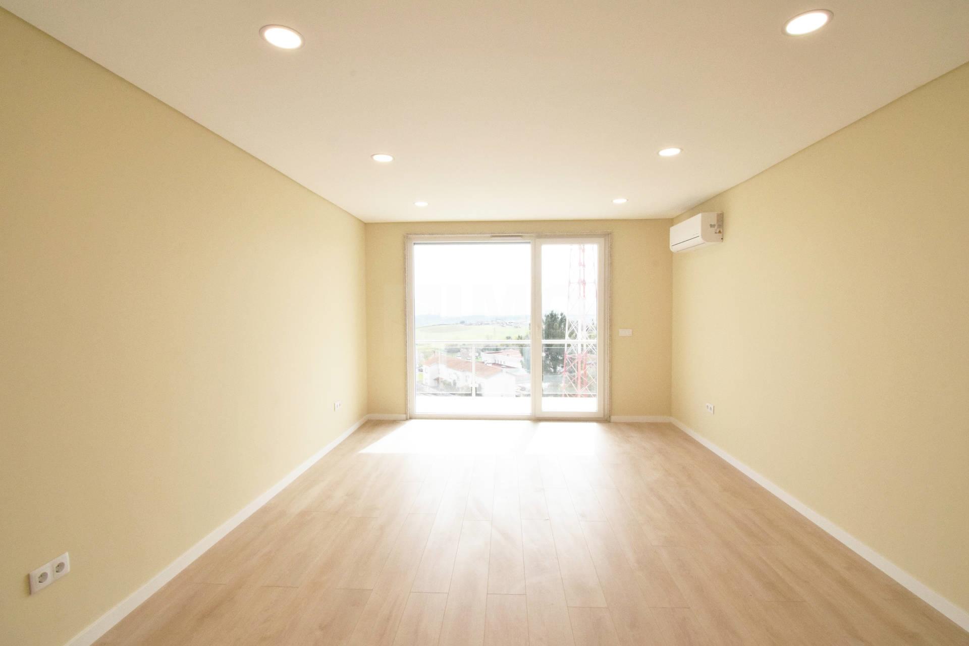 T2 Duplex c/ Terraço NOVO - Zona Baixa da Covilhã