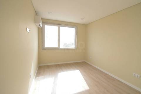 T2 Duplex c/ Terraço NOVO - Zona Baixa da Covilhã