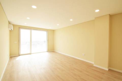 T3 Duplex c/ Terraço - NOVO - Zona Baixa da Covilhã