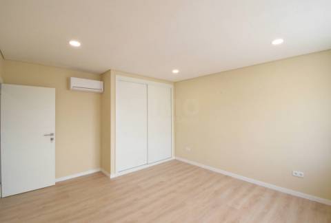T3 Duplex c/ Terraço - NOVO - Zona Baixa da Covilhã