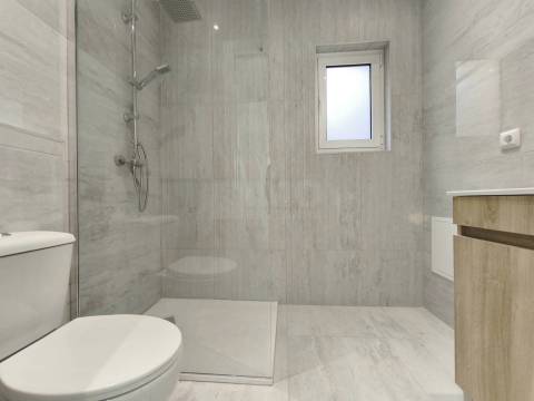 T2 Duplex Totalmente Remodelado - Centro de Anadia