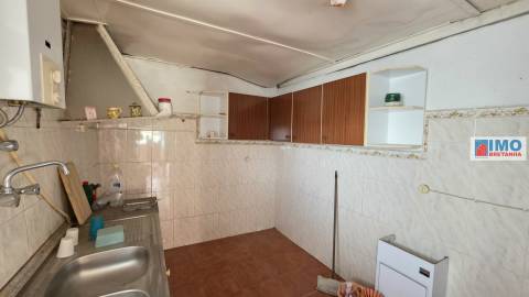 Moradia V3 - Cebolais de Cima - 10 min de Castelo Branco