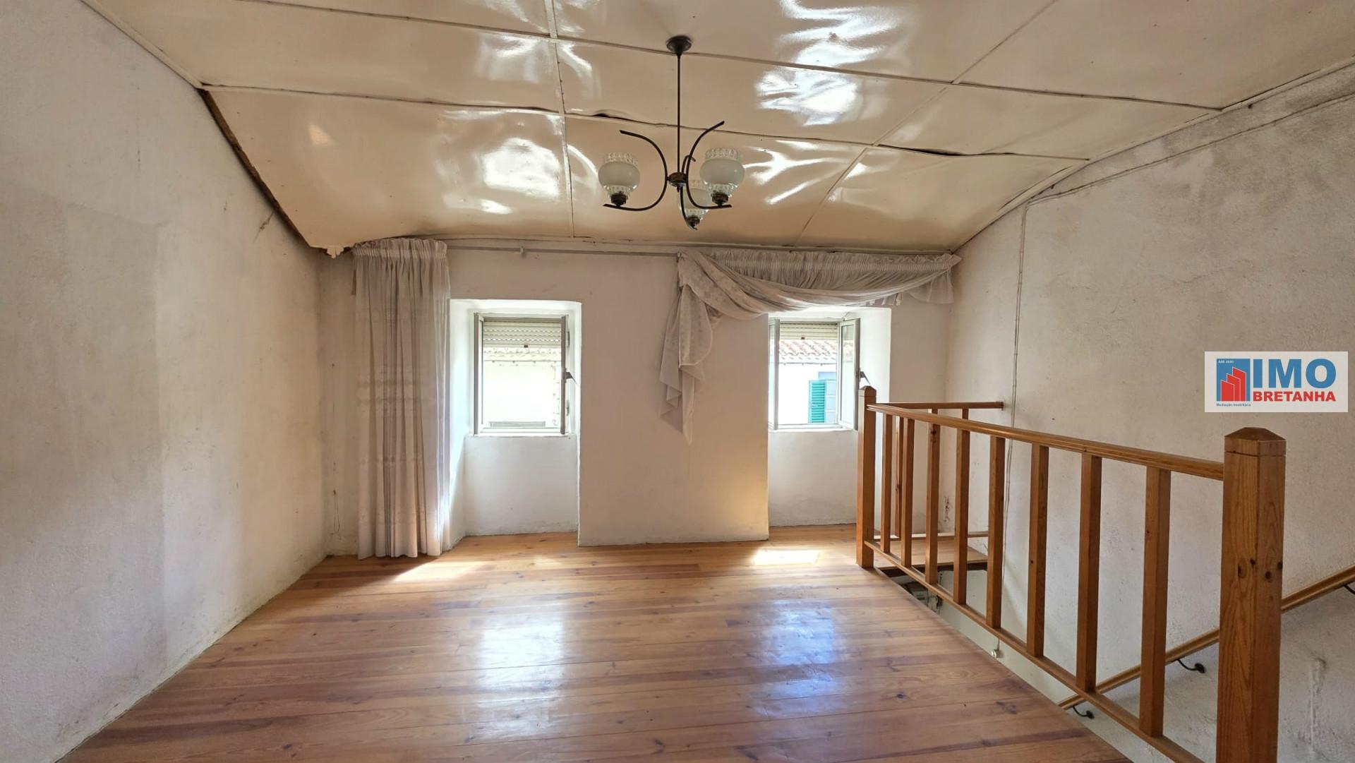 Moradia V3 - Cebolais de Cima - 10 min de Castelo Branco