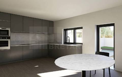 Moradia V3 c/ Piscina e Garagem - NOVA - Entrada da Covilhã