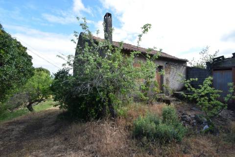 Quintinha T3 Venda em Ferro,Covilhã