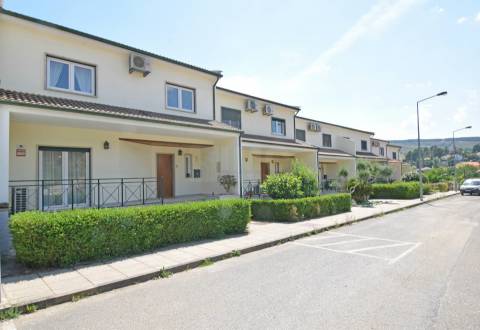 Moradia V3 c/ Garagem - Tortosendo - 10 min da Covilhã