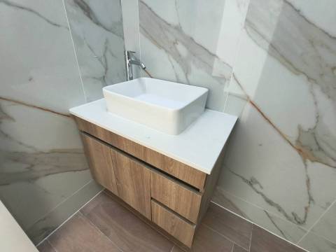 Moradia V3 c/ Piscina - Sobreda - Almada