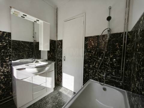 T4 - Bairro Norton de Matos | Solum – Coimbra
