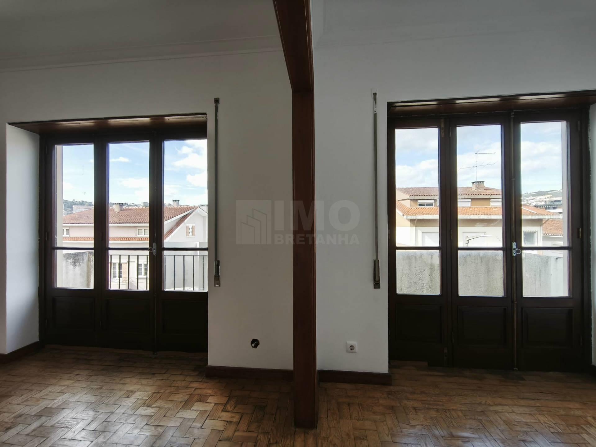 T4 - Bairro Norton de Matos | Solum – Coimbra