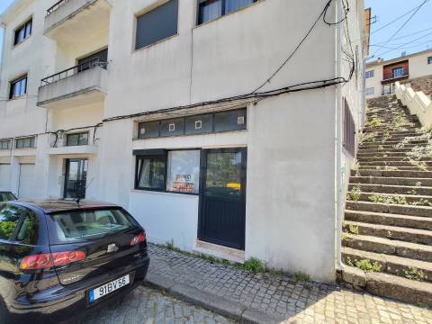 T1+1 Renovado - Mobilado e Equipado ao Polo IV da UBI – Covilhã