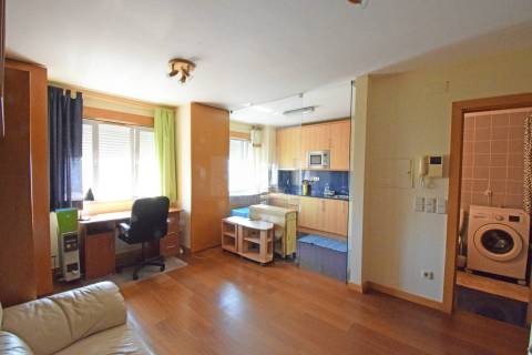 VENDIDO - Studio - Fac. Medicina - UBI - Covilhã
