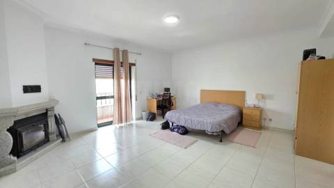 T3 c/ Garagem Priv. - Castelo Branco