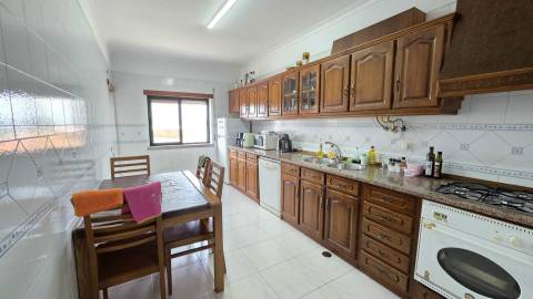 T3 c/ Garagem Priv. - Castelo Branco