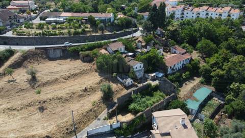 Investimento na Covilhã | 4 Artigos Urbanos com Potencial Construtivo