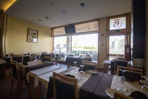 Restaurante  Trespasse em Mafamude e Vilar do Paraíso,Vila Nova de Gaia