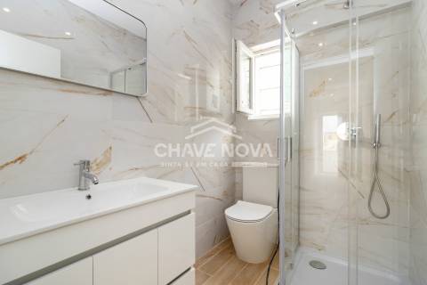 Prédio >=T10 Venda em Almada, Cova da Piedade, Pragal e Cacilhas,Almada