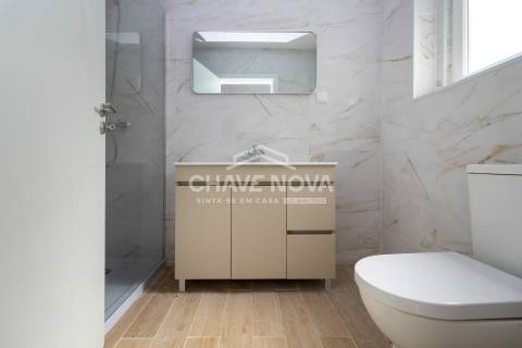 Prédio >=T10 Venda em Almada, Cova da Piedade, Pragal e Cacilhas,Almada