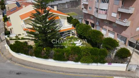 Moradia Geminada T4 Venda em Gondomar (São Cosme), Valbom e Jovim,Gondomar