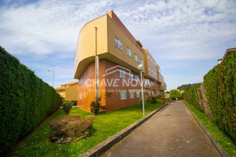 Arrenda-se T2 Mobilado em condomínio fechado,  Arcozelo (Praia da Granja)